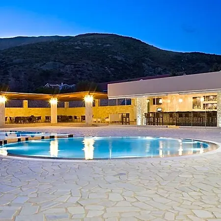 Magnolia (adults Only) 4*